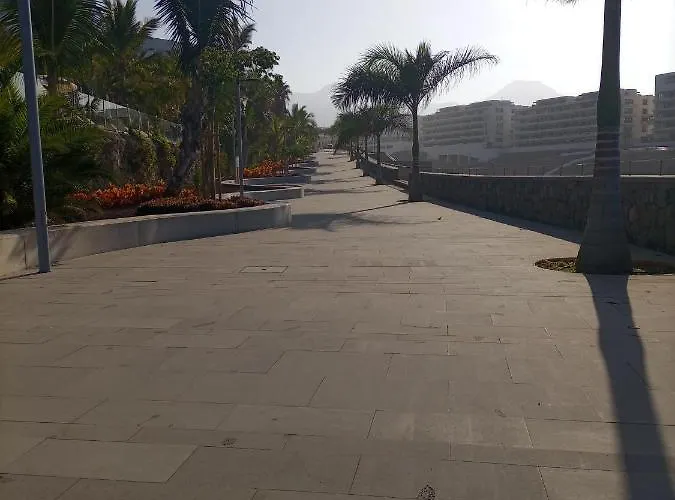 Adeje Paradise Dreams Апартаменты *